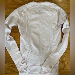 Lululemon Swiftly Tech Long-Sleeve